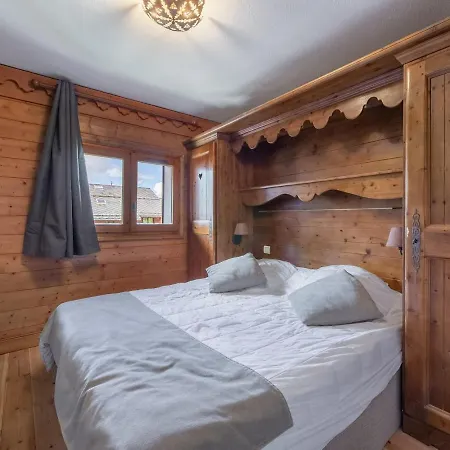 Апартаменты Duplex A Meribel Village : Aux Pieds, Piscine Et Inclus - Fr-1-566-6 Les Allues