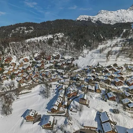 Apartment Duplex A Meribel Village : Aux Pieds, Piscine Et Inclus - Fr-1-566-6 Les Allues